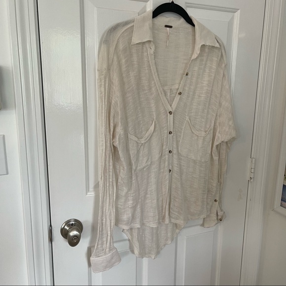 Free People cream long sleeve button down top - Picture 3 of 14